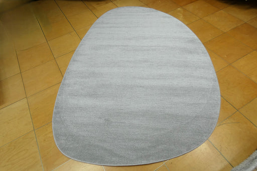 Luxurious Plain Textured Trentino Pebble Shape Rug (41005-2121) Size: 200 x 290cm - Rugs Direct