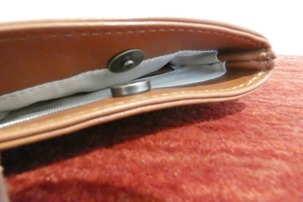 One-of-a-Kind Anatolian Kilim Mini Crossbody Bag "Ayaz"