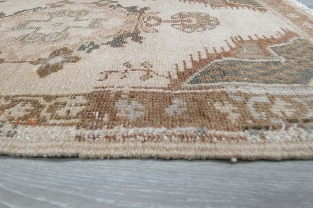 Vintage Hand Knotted Anatolian Turkish Rug Size: 93 x 56cm- RUGS DIRECT 