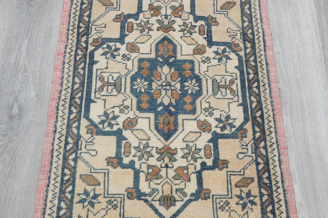 Vintage Hand Knotted Anatolian Turkish Rug Size: 96 x 50cm- Rugs Direct 