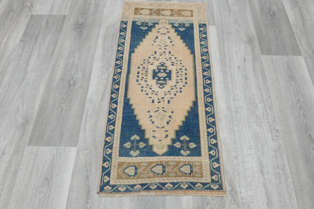 Vintage Hand Knotted Anatolian Turkish Rug Size: 105 x 47cm- Rugs Direct 