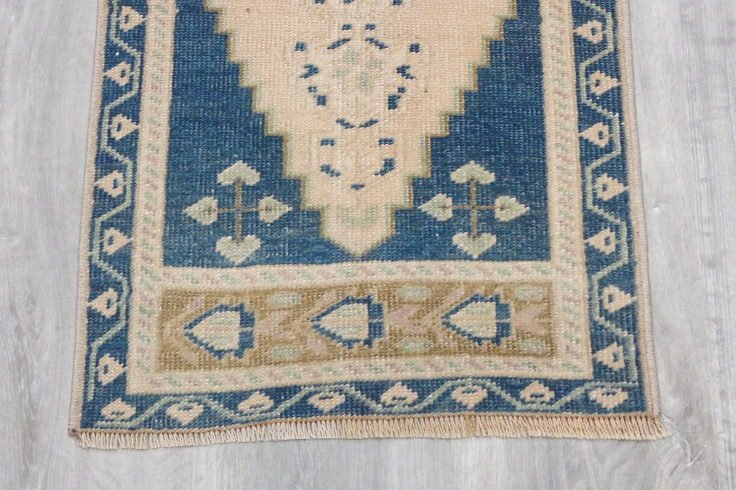 Vintage Hand Knotted Anatolian Turkish Rug Size: 105 x 47cm- Rugs Direct 