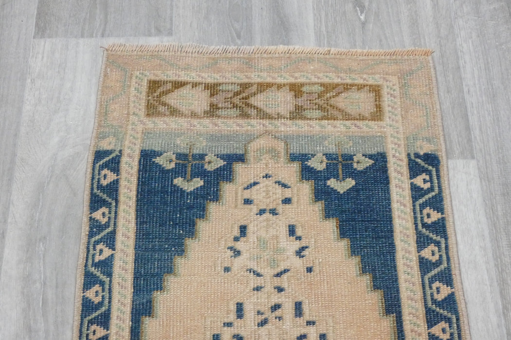Vintage Hand Knotted Anatolian Turkish Rug Size: 105 x 47cm- Rugs Direct 