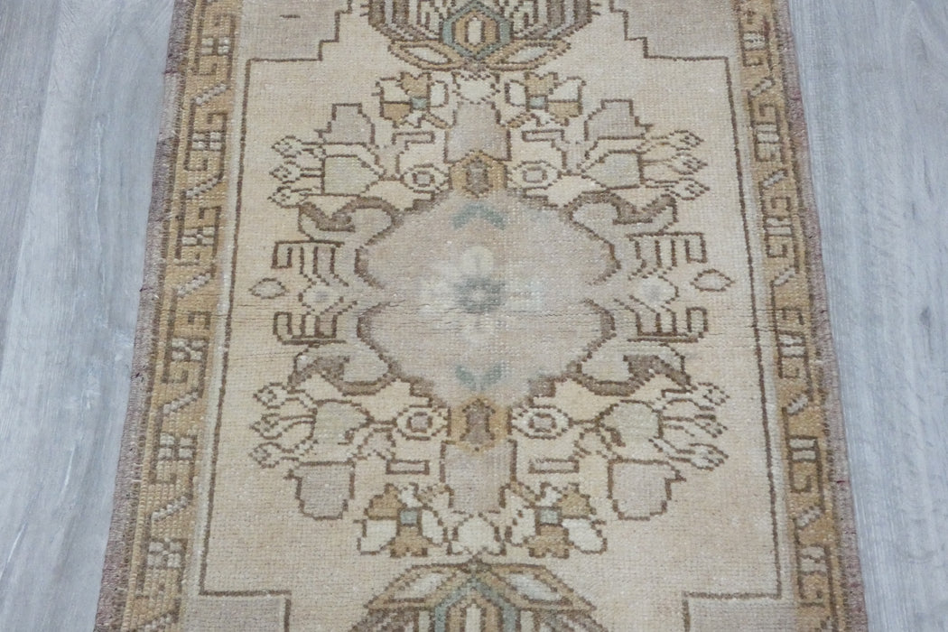 Vintage Hand Knotted Anatolian Turkish Rug Size: 86 x 52cm- Rugs Direct 
