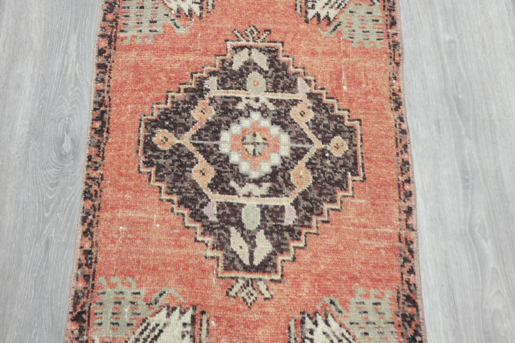 Vintage Hand Knotted Anatolian Turkish Rug Size: 90 x 47cm- Rugs Direct 