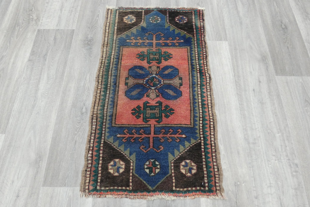 Vintage Hand Knotted Anatolian Turkish Rug Size: 94 x 54cm- Rugs Direct 