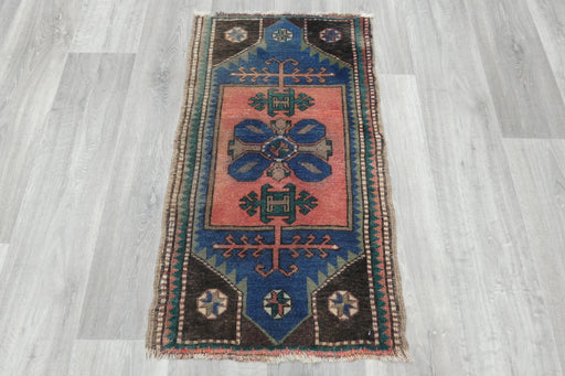 Vintage Hand Knotted Anatolian Turkish Rug Size: 94 x 54cm- Rugs Direct 