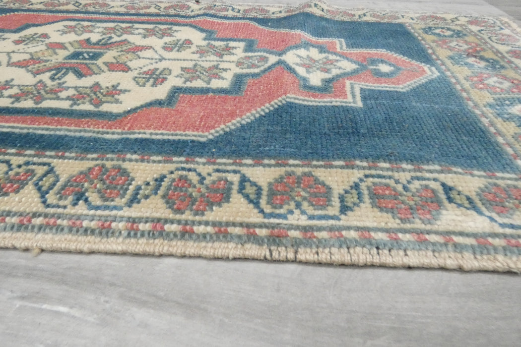 Vintage Hand Knotted Anatolian Turkish Rug Size: 117 x 52cm- Rugs Direct 