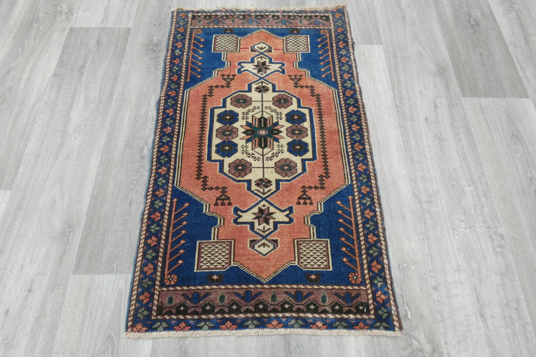 Vintage Hand Knotted Anatolian Turkish Rug Size: 96 x 58cm- Rugs Direct 