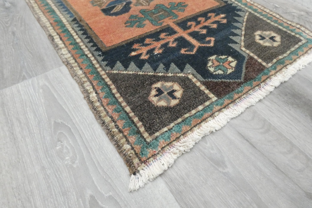 Vintage Hand Knotted Anatolian Turkish Rug Size: 87 x 54cm- Rugs Direct 