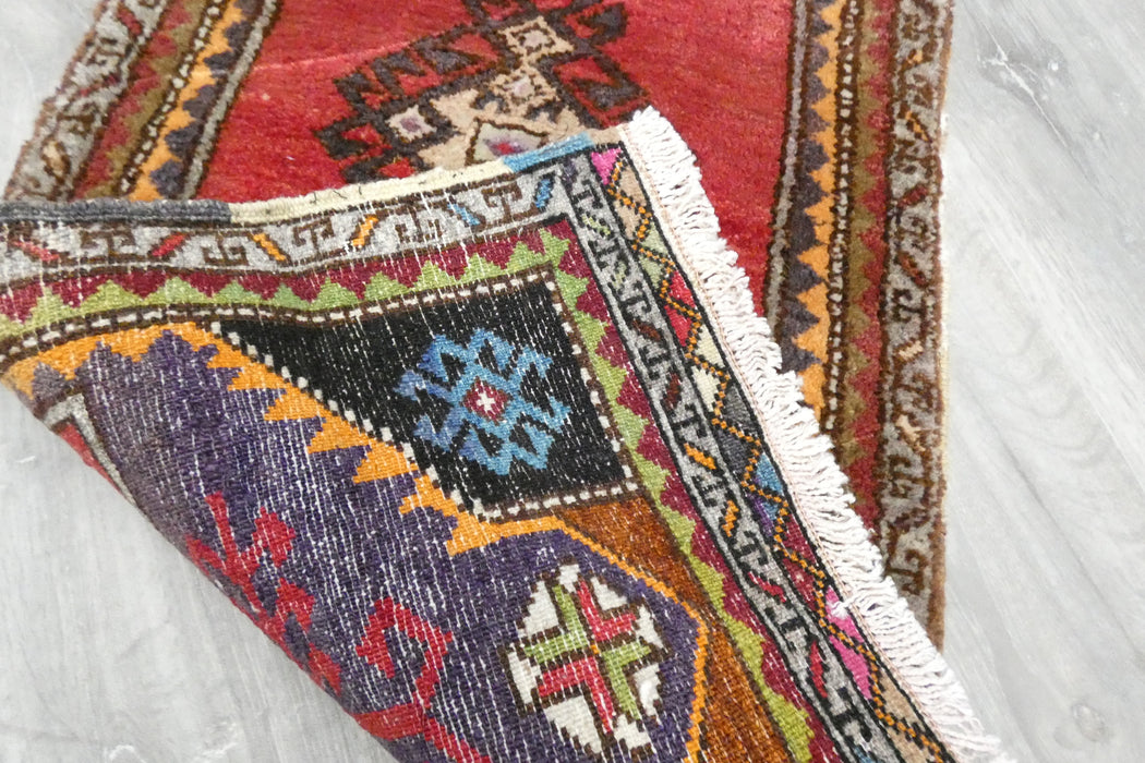 Vintage Hand Knotted Anatolian Turkish Rug Size: 110 x 50cm