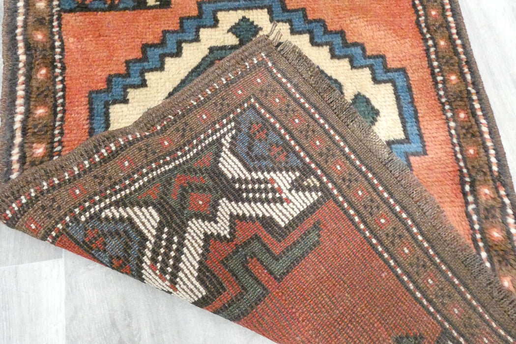 Vintage Hand Knotted Anatolian Turkish Rug Size: 92 x 58cm- Rugs Direct 