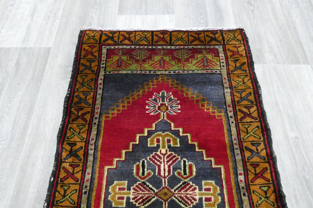 Vintage Hand Knotted Anatolian Turkish Rug Size: 97 x 55cm- Rugs direct 