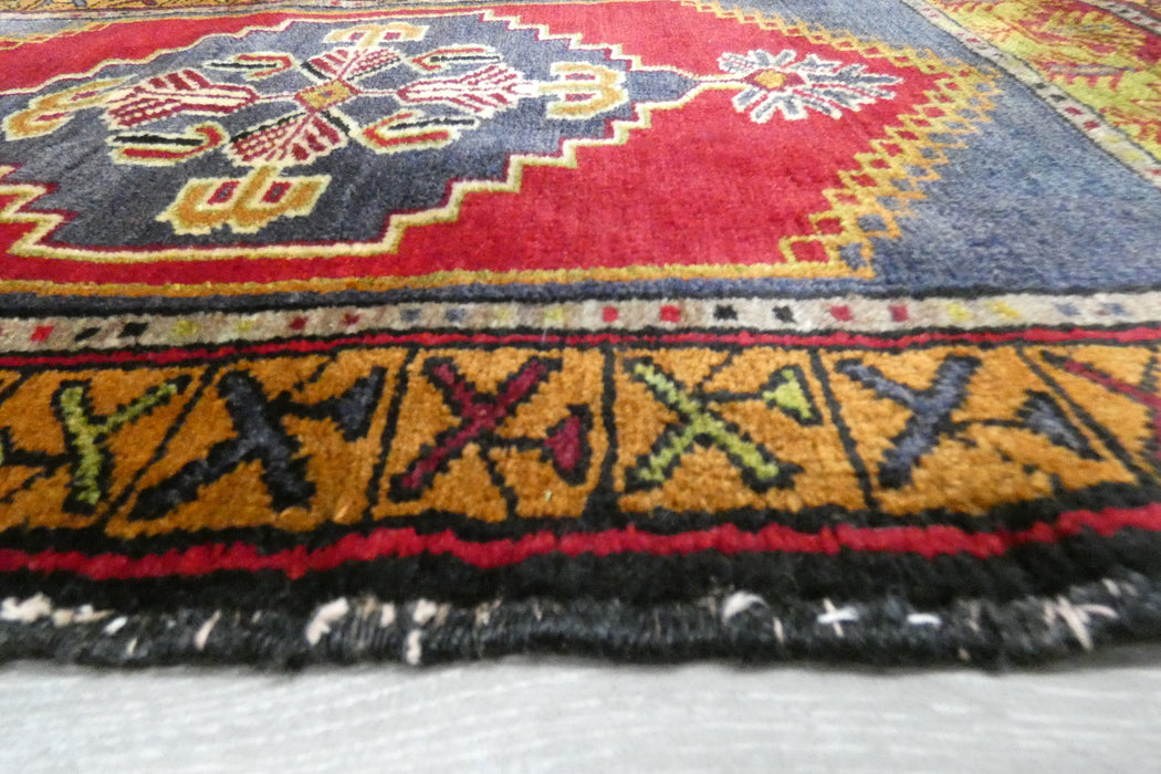 Vintage Hand Knotted Anatolian Turkish Rug Size: 97 x 55cm- Rugs direct 