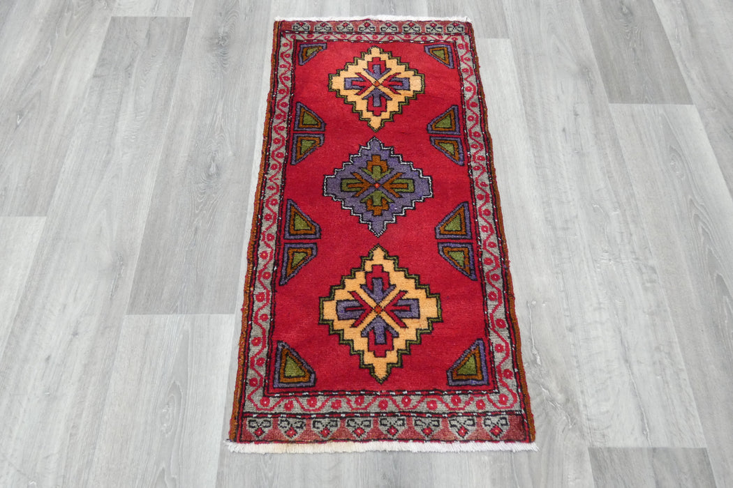 Vintage Hand Knotted Anatolian Turkish Rug Size: 97 x 50cm - Rugs Direct 