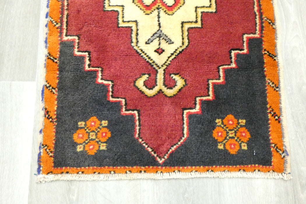 Vintage Hand Knotted Anatolian Turkish Rug Size: 94 x 47cm- Rugs Direct
