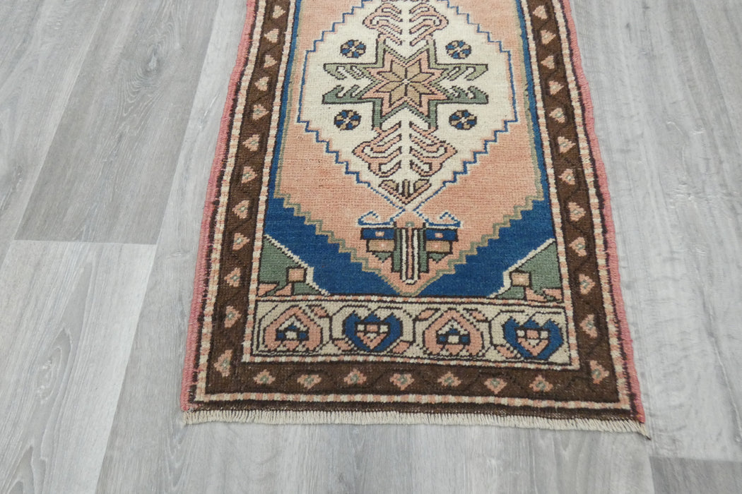 Vintage Hand Knotted Anatolian Turkish Rug Size: 100 x 55cm - Rugs Direct