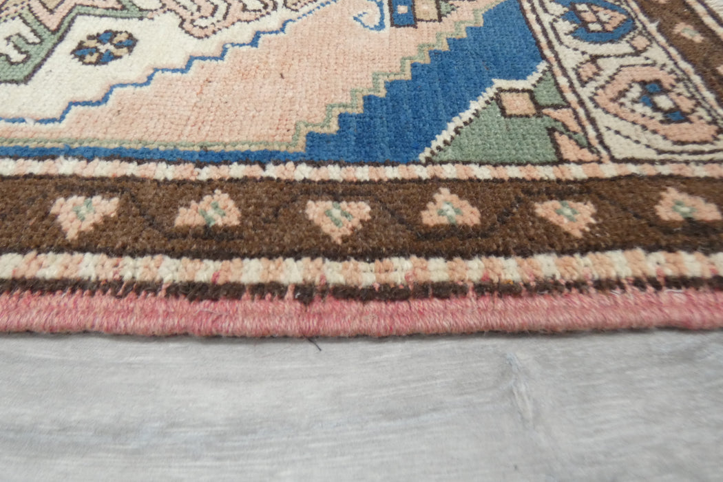 Vintage Hand Knotted Anatolian Turkish Rug Size: 100 x 55cm - Rugs Direct