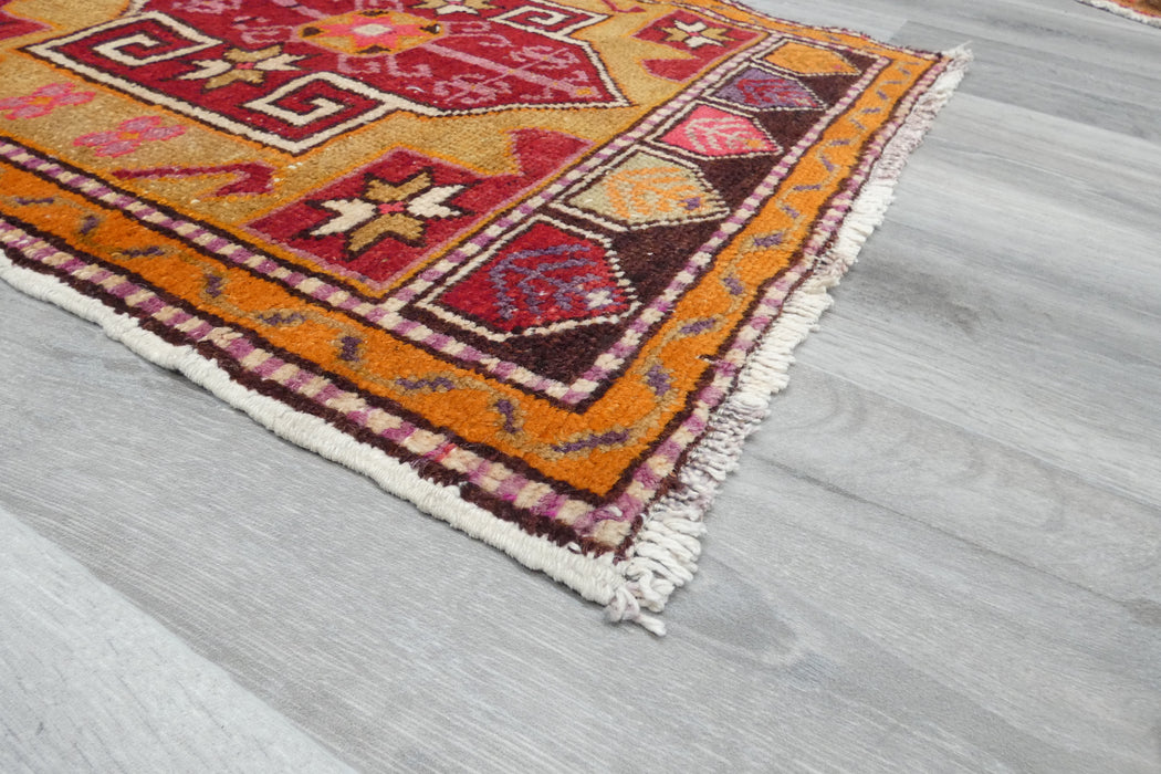 Vintage Hand Knotted Anatolian Turkish Rug Size: 120 x 62cm- Rugs Direct 