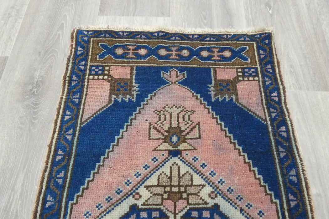 Vintage Hand Knotted Anatolian Turkish Rug Size: 105 x 53cm- Rugs Direct 