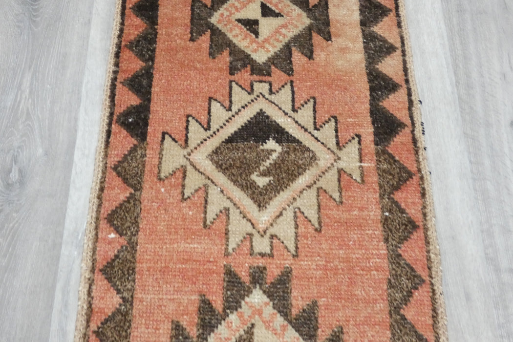 Vintage Hand Knotted Anatolian Turkish Rug Size: 93 x 50cm- Rugs Direct 