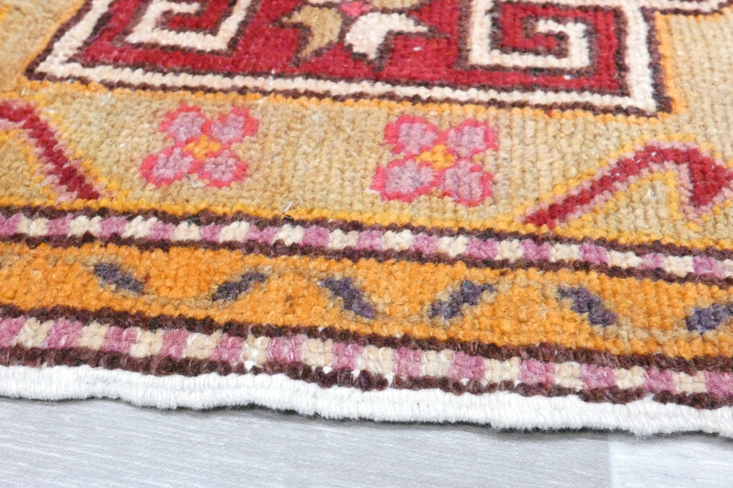 Vintage Hand Knotted Anatolian Turkish Rug Size: 125 x 60cm- Rugs Direct 