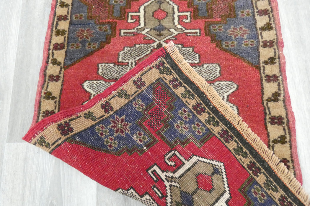Vintage Hand Knotted Anatolian Turkish Rug Size: 75 x 55cm- Rugs Direct 
