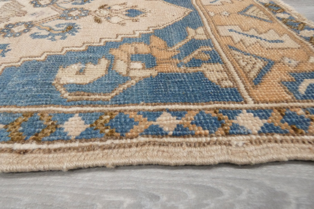 Vintage Hand Knotted Anatolian Turkish Rug Size: 125 x 56cm