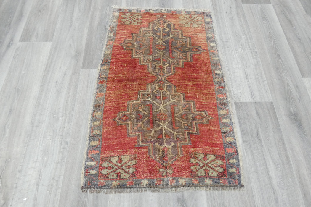 Vintage Hand Knotted Anatolian Turkish Rug Size: 106 x70cm- Rugs Direct 