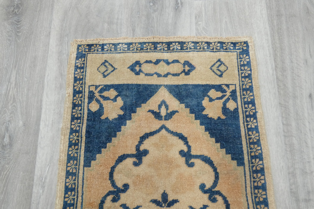 Vintage Hand Knotted Anatolian Turkish Rug Size: 96 x 52cm- Rugs Direct 