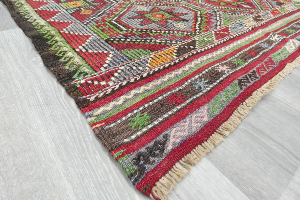 Turkish Kilim Rug 143 x 106cm | Handwoven Anatolian Geometric Design- Rugs Direct 