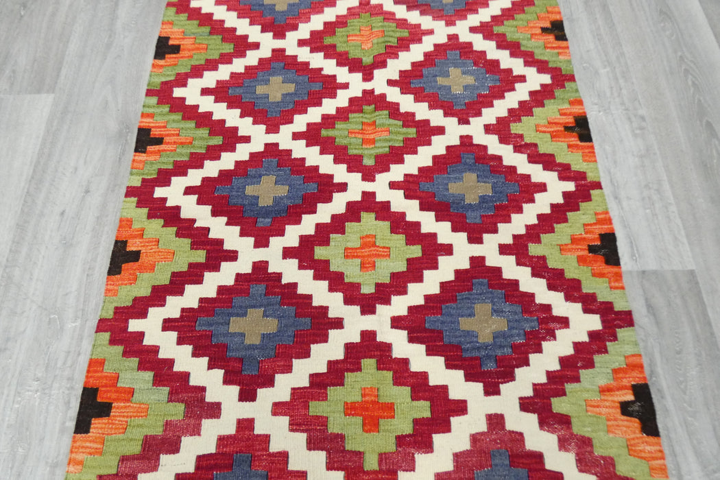Turkish Kilim Rug 137 x 90cm | Colourful Diamond Medallion Design- Rugs Direct