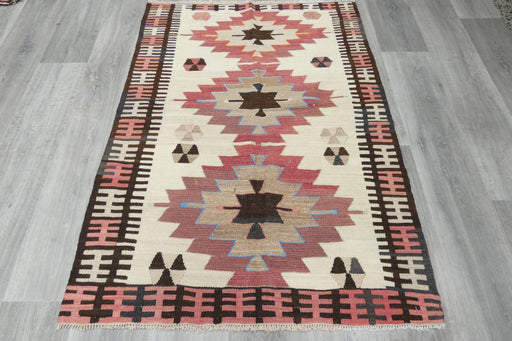 Vintage Handmade Turkish Kilim Rug 140 x 100cm | Blush Pink Geometric Wool Flatweave Area Rug | One of a Kind- Rugs Direct 