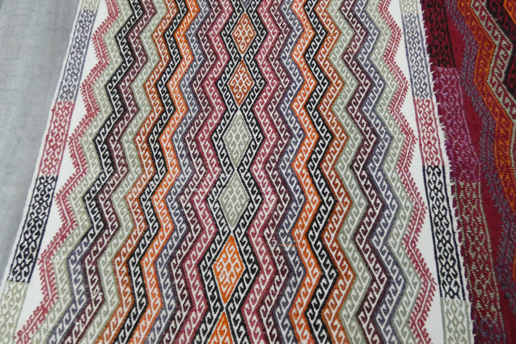 Handmade Turkish Cicim Kilim 253 x 150cm | Anatolian Flatweave Wool Rug | One-of-a-Kind Statement Piece- Rugs Direct 
