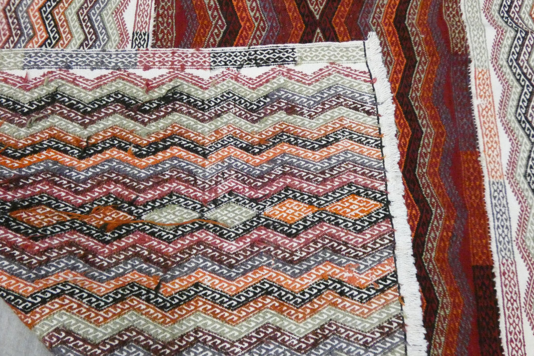Handmade Turkish Cicim Kilim 253 x 150cm | Anatolian Flatweave Wool Rug | One-of-a-Kind Statement Piece- Rugs Direct 