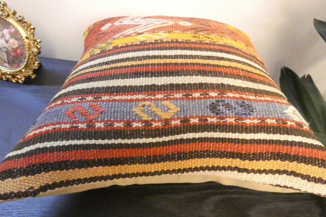 Handmade Turkish Kilim Cushion Cover 40 x 40cm with Insert | Original Anatolian Kilim | Organic Cotton Backing | TK26-C779- Rugs Direct 