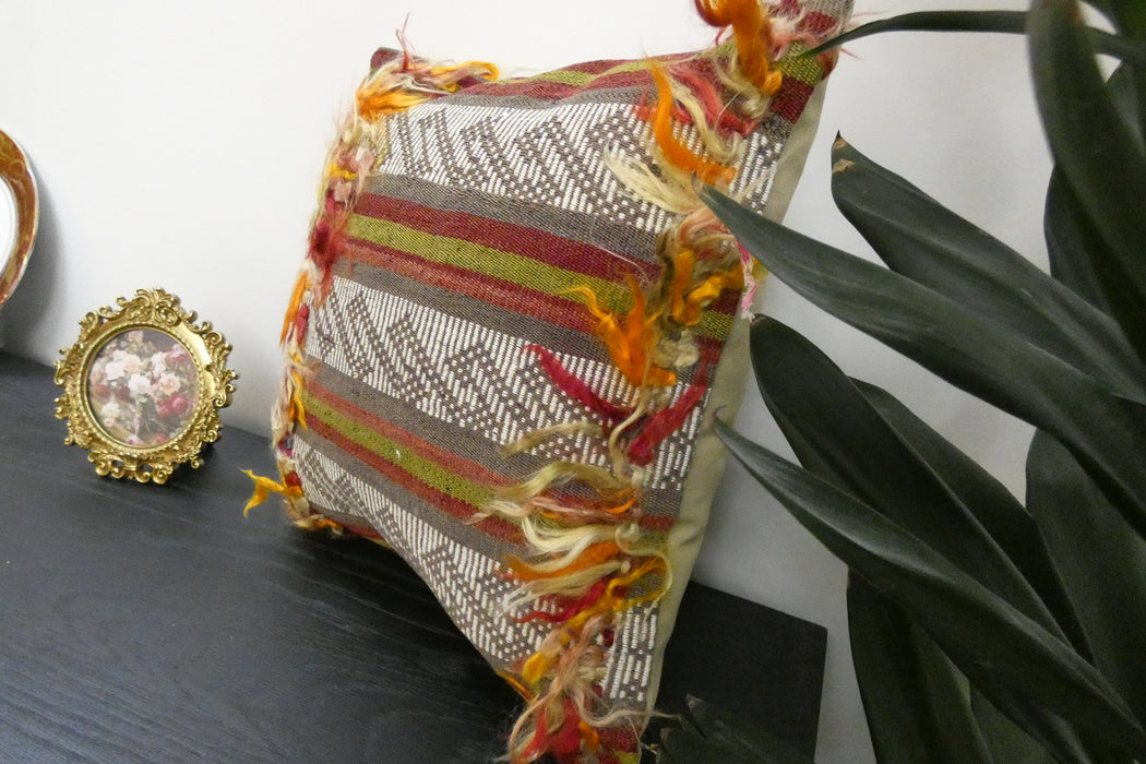 Handmade Turkish Kilim Cushion Cover 40 x 40cm with Insert | Original Anatolian Kilim | Organic Cotton Backing | TK26-C929- Rugs Direct 