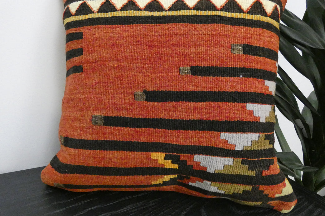 Handmade Turkish Kilim Cushion Cover 40 x 40cm with Insert | Original Anatolian Kilim | Organic Cotton Backing | TK26-C928