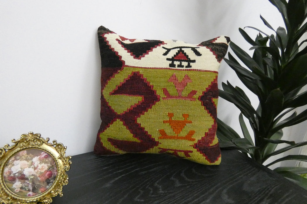 Handmade Turkish Kilim Cushion Cover 40 x 40cm with Insert | Original Anatolian Kilim | Organic Cotton Backing | TK26-C913- Rugs Direct 