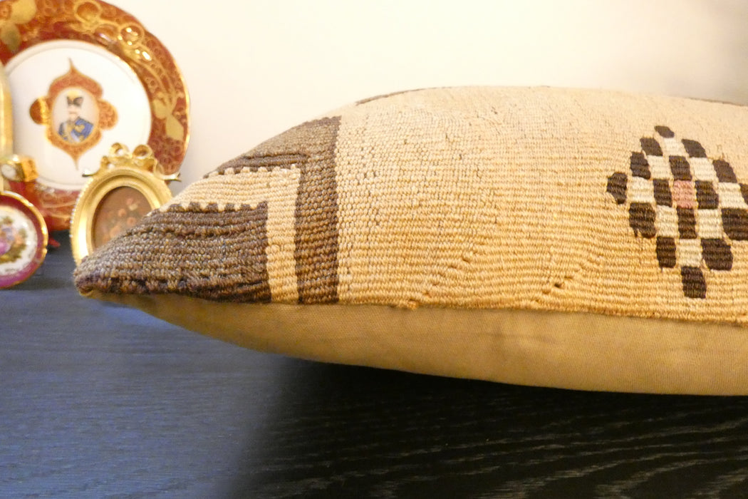 Handmade Anatolian Kilim Cushion Cover with Insert 40 x 60cm | Vintage Turkish Wool Lumbar Pillow | Organic Cotton Back | TK26-C804- Rugs Direct 