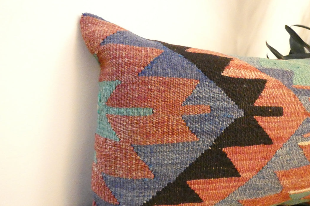 Handmade Anatolian Kilim Cushion Cover with Insert 40 x 60cm | Vintage Turkish Wool Lumbar Pillow | Organic Cotton Back | TK26-C612- Rugs Direct 