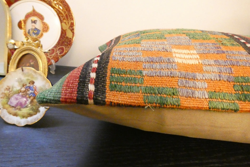 Handmade Anatolian Kilim Cushion Cover with Insert 40 x 60cm | Vintage Turkish Wool Lumbar Pillow | Organic Cotton Back | TK26-C614- Rugs Direct 