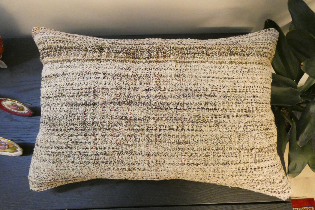 Handmade Anatolian Kilim Cushion Cover with Insert 40 x 60cm | Vintage Turkish Wool Lumbar Pillow | Organic Cotton Back | TK26-C610- Rugs Direct 