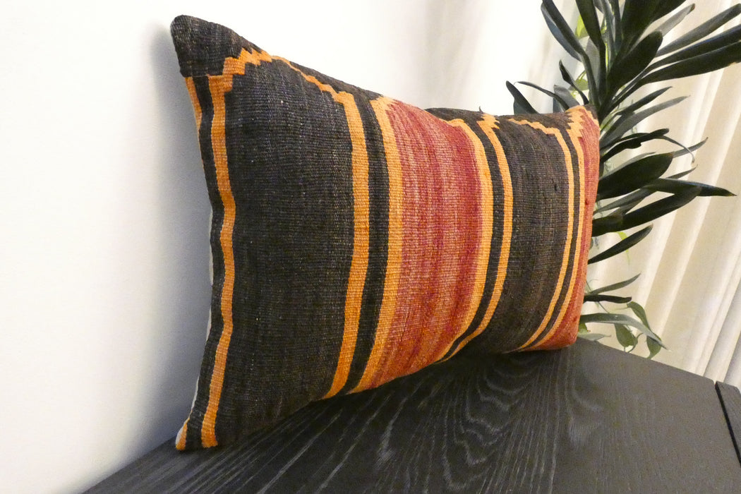Handmade Anatolian Kilim Cushion Cover with Insert 40 x 60cm | Vintage Turkish Wool Lumbar Pillow | Organic Cotton Back | TK26-C605- Rugs Direct 