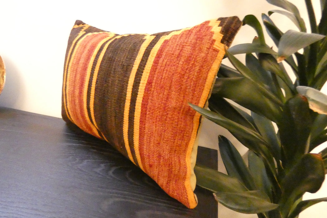 Handmade Anatolian Kilim Cushion Cover with Insert 40 x 60cm | Vintage Turkish Wool Lumbar Pillow | Organic Cotton Back | TK26-C605- Rugs Direct 