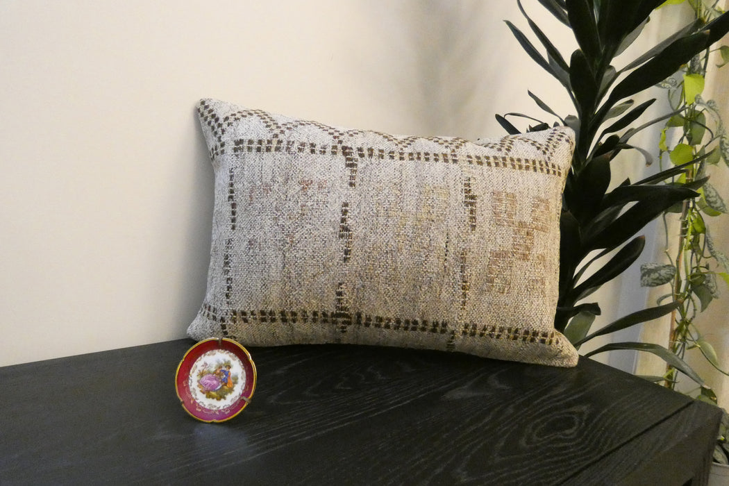 Handmade Anatolian Kilim Cushion Cover with Insert 40 x 60cm | Vintage Turkish Wool Lumbar Pillow | Organic Cotton Back | TK26-C665- Rugs Direct 