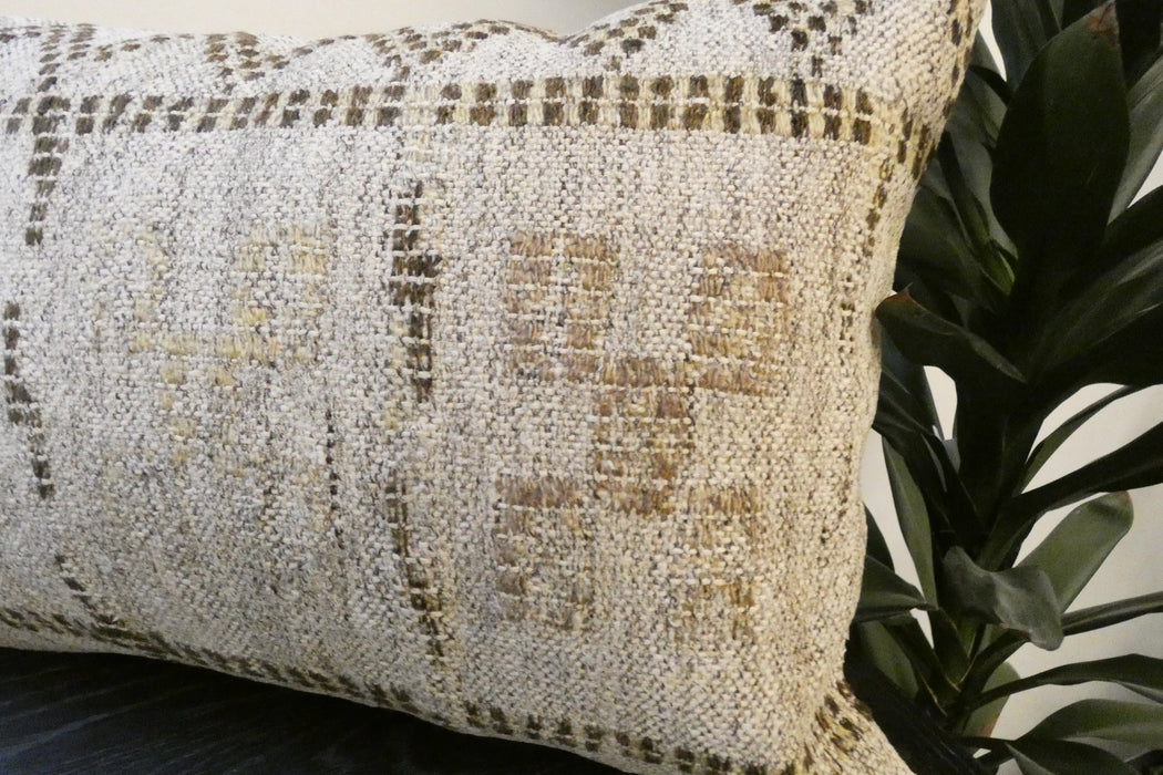 Handmade Anatolian Kilim Cushion Cover with Insert 40 x 60cm | Vintage Turkish Wool Lumbar Pillow | Organic Cotton Back | TK26-C665- Rugs Direct 