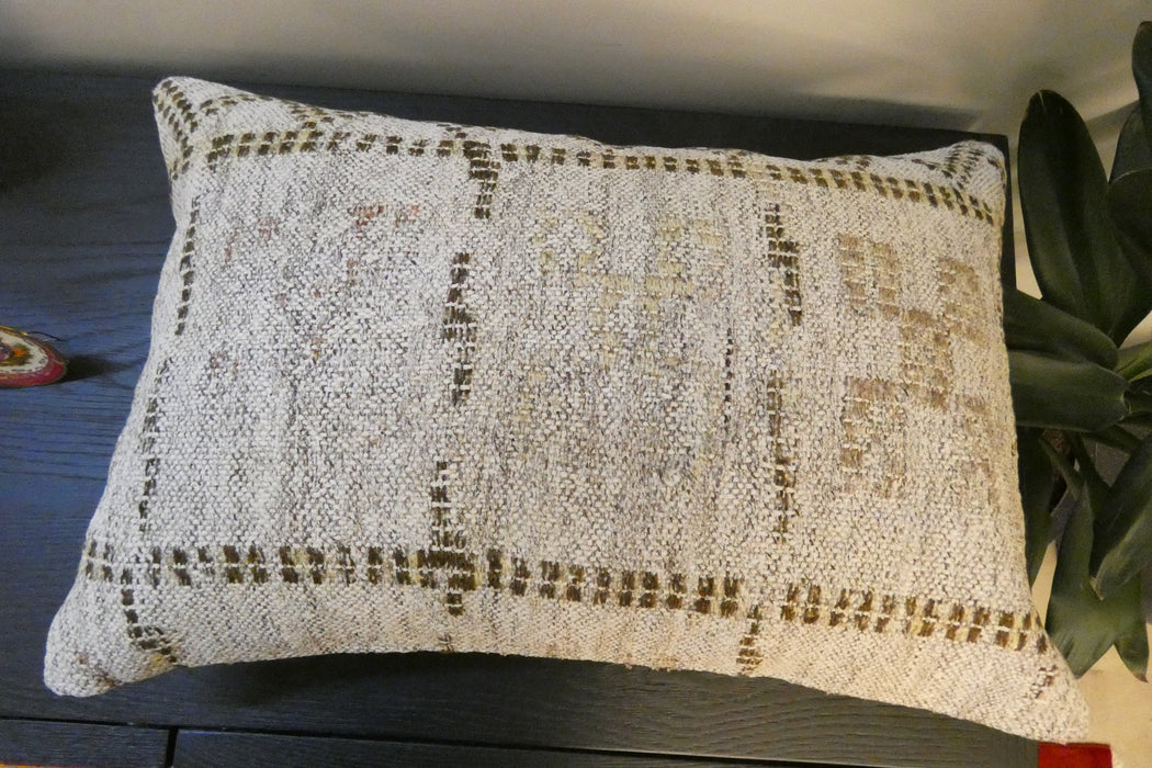 Handmade Anatolian Kilim Cushion Cover with Insert 40 x 60cm | Vintage Turkish Wool Lumbar Pillow | Organic Cotton Back | TK26-C665- Rugs Direct 