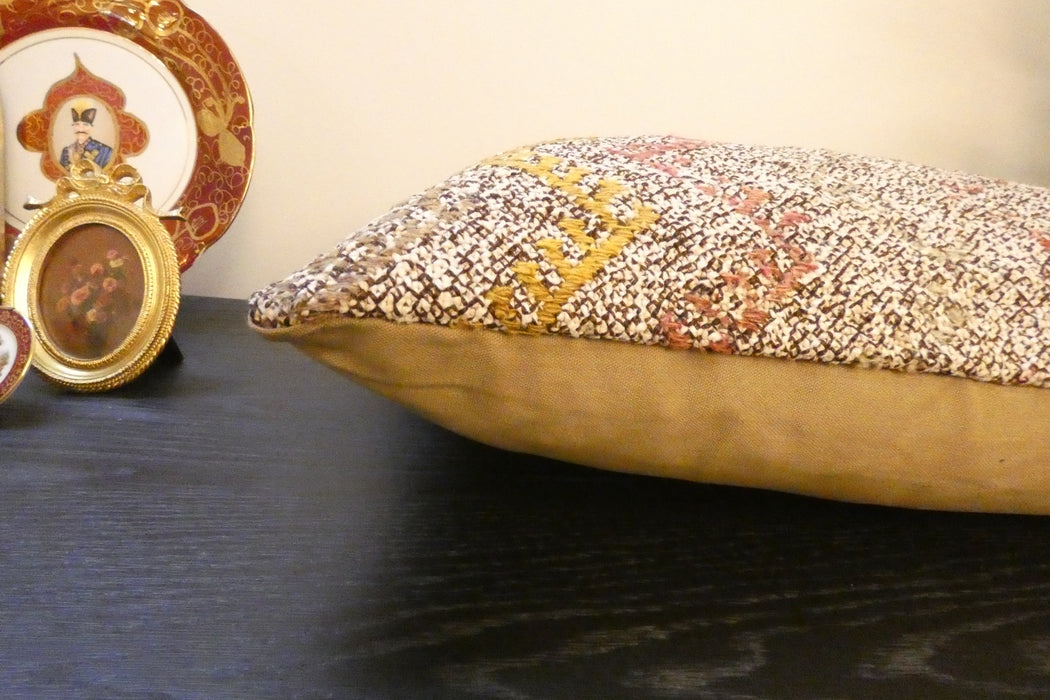 Handmade Anatolian Kilim Cushion Cover with Insert 40 x 60cm | Vintage Turkish Wool Lumbar Pillow | Organic Cotton Back | TK26-C602- Rugs Direct 