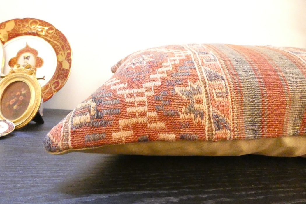 Handmade Anatolian Kilim Cushion Cover with Insert 40 x 60cm | Vintage Turkish Wool Lumbar Pillow | Organic Cotton Back | TK26-C663- Rugs Direct 